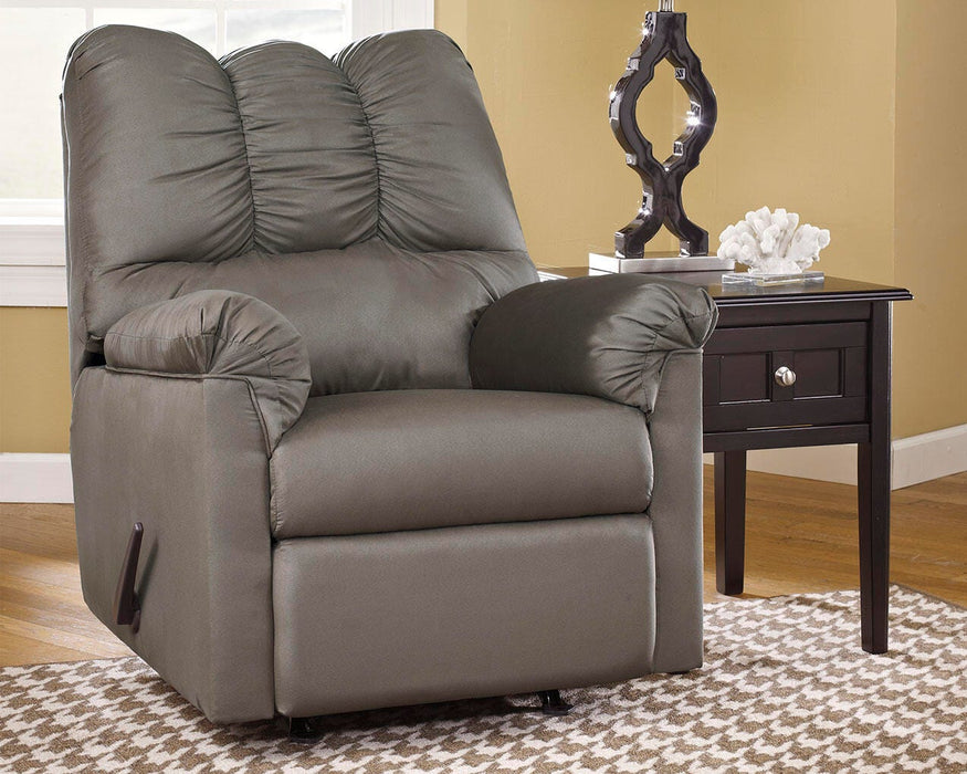 Darcy Recliner - Sigrist Furniture (Sturgis,MI)