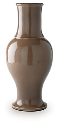 Tillmer Vase - Sigrist Furniture (Sturgis,MI)