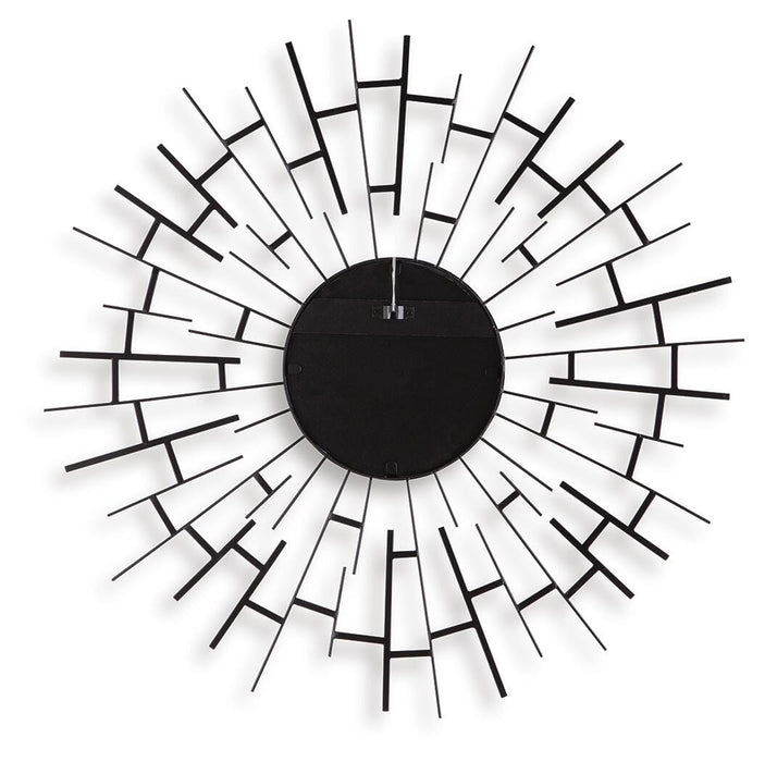 Garrenworth Accent Mirror - Sigrist Furniture (Sturgis,MI)
