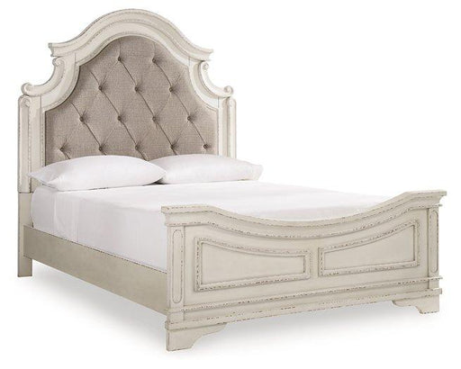 Realyn Upholstered Bed - Sigrist Furniture (Sturgis,MI)