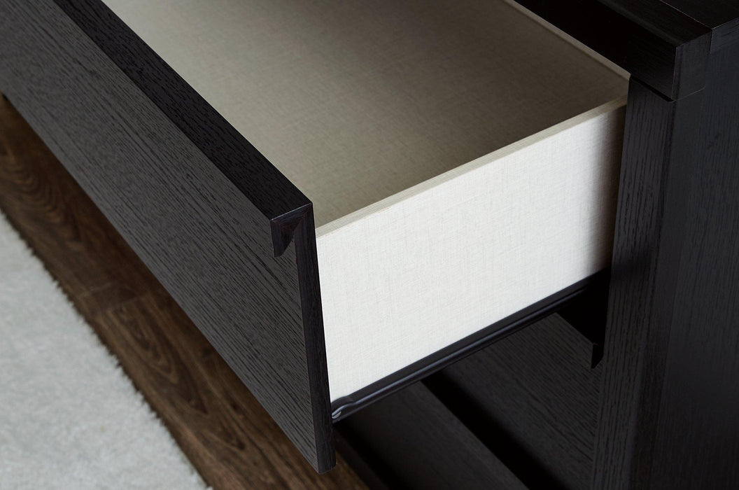 Danziar Wide Chest of Drawers - Sigrist Furniture (Sturgis,MI)
