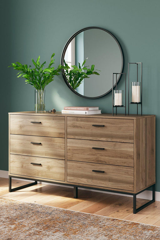 Deanlow Dresser - Sigrist Furniture (Sturgis,MI)