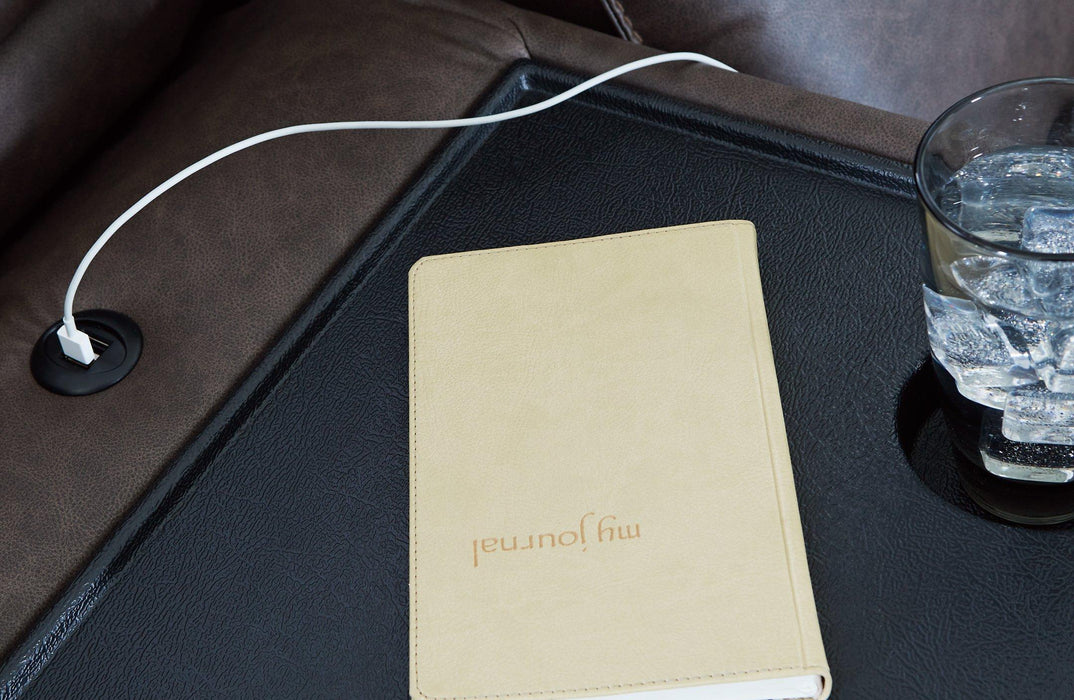 Lavenhorne Living Room Set - Sigrist Furniture (Sturgis,MI)