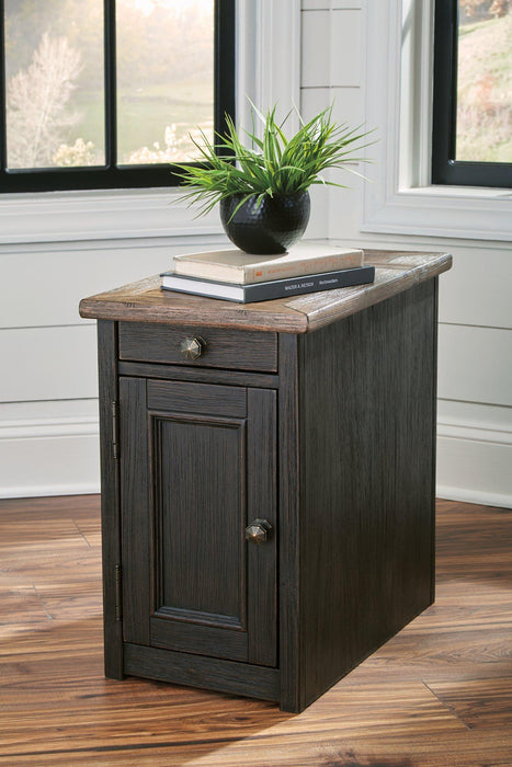 Tyler Creek Table Set - Sigrist Furniture (Sturgis,MI)