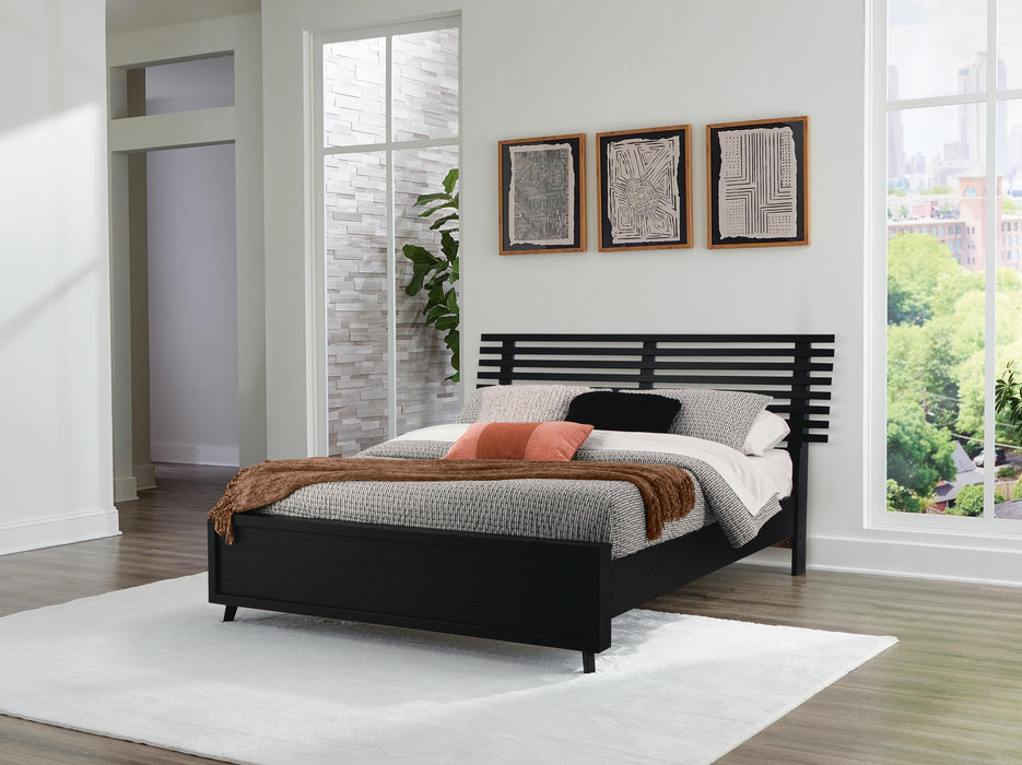 Danziar Queen Slat Bed - Sigrist Furniture (Sturgis,MI)
