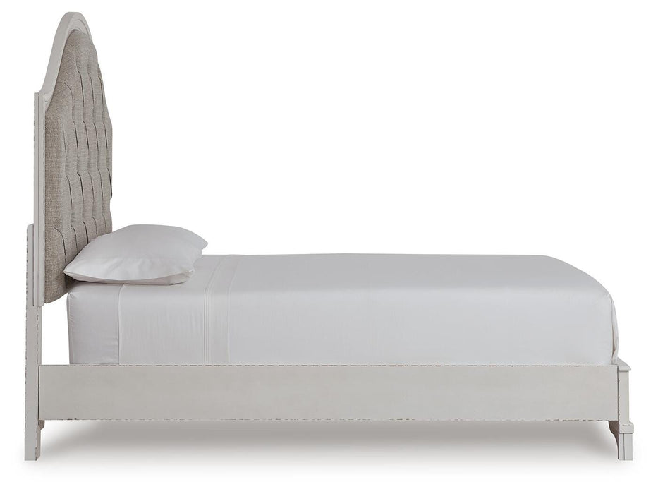 Blendon Queen Upholstered Bed - Sigrist Furniture (Sturgis,MI)