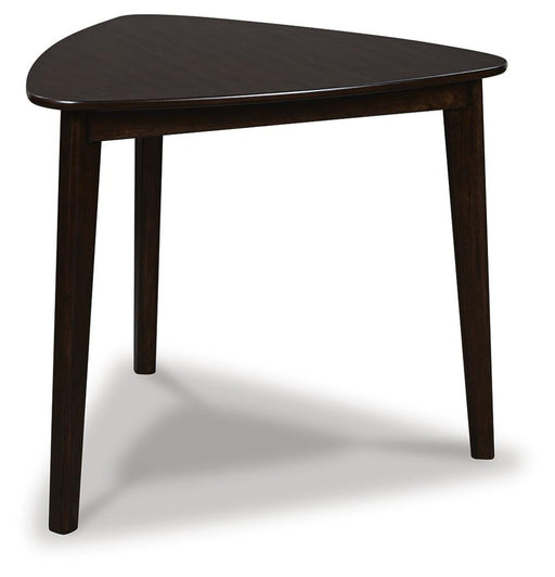 Mallenette Dining Table - Sigrist Furniture (Sturgis,MI)