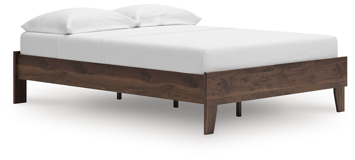 Calverson Bed - Sigrist Furniture (Sturgis,MI)