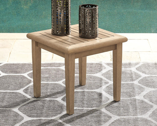 Gerianne End Table - Sigrist Furniture (Sturgis,MI)