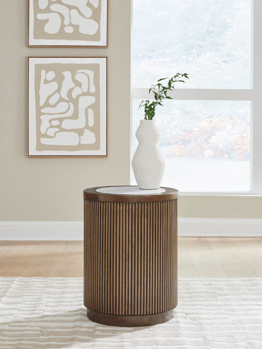 Hadonna End Table - Sigrist Furniture (Sturgis,MI)